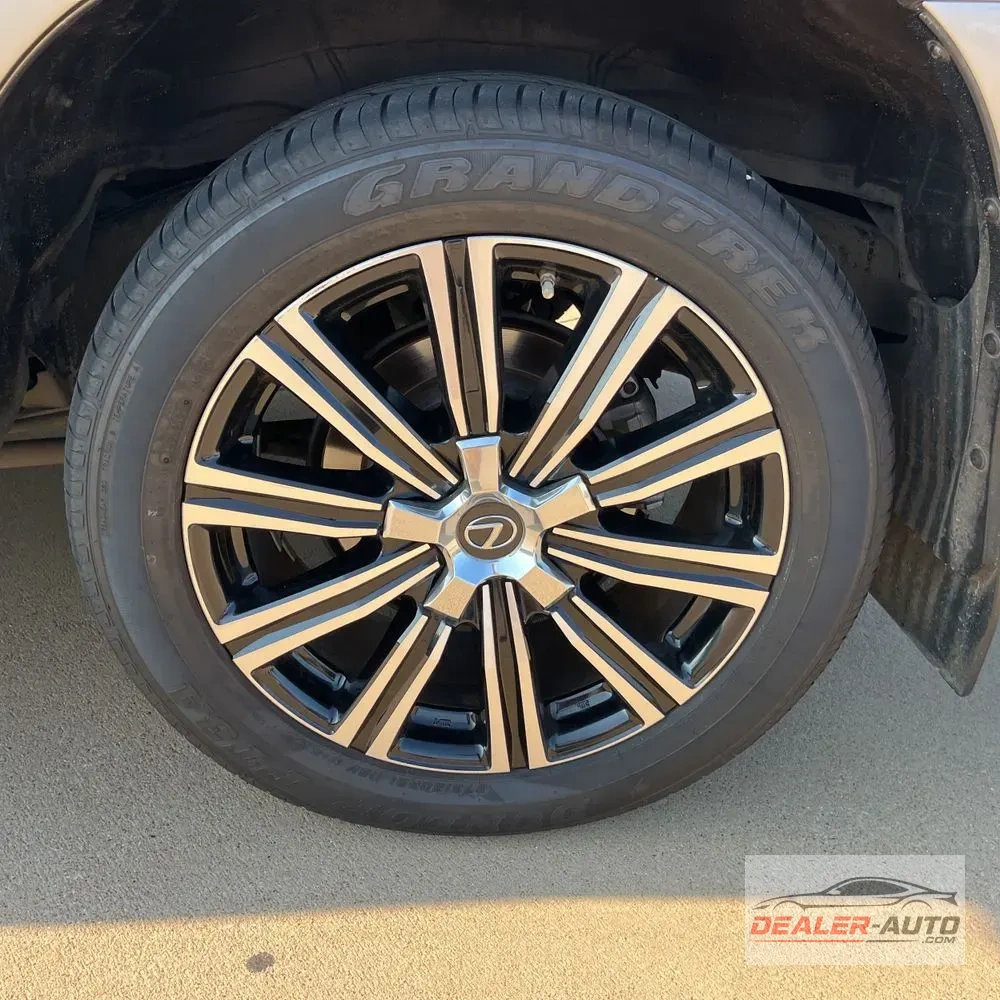 2020 Lexus LX 570 Three-Row
