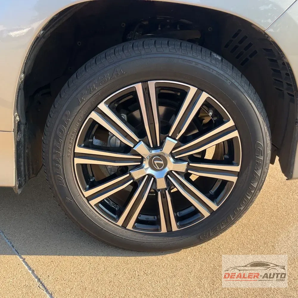 2020 Lexus LX 570 Three-Row