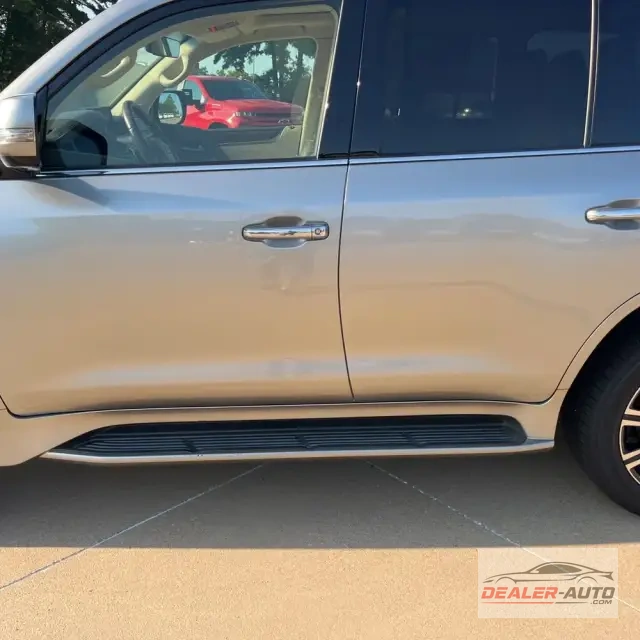 2020 Lexus LX 570 Three-Row