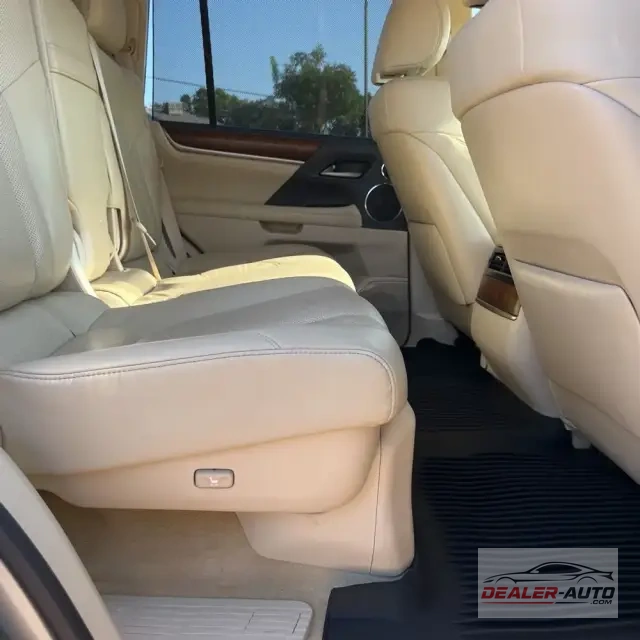 2020 Lexus LX 570 Three-Row