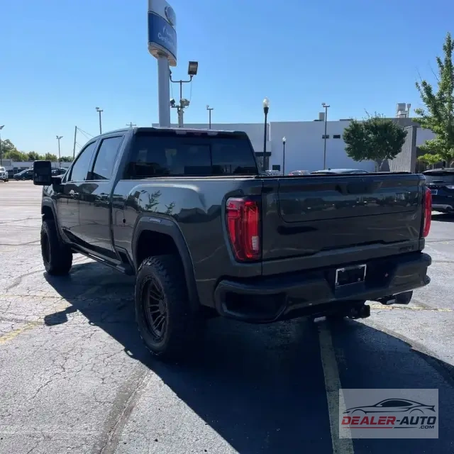 2022 GMC Sierra 2500HD AT4