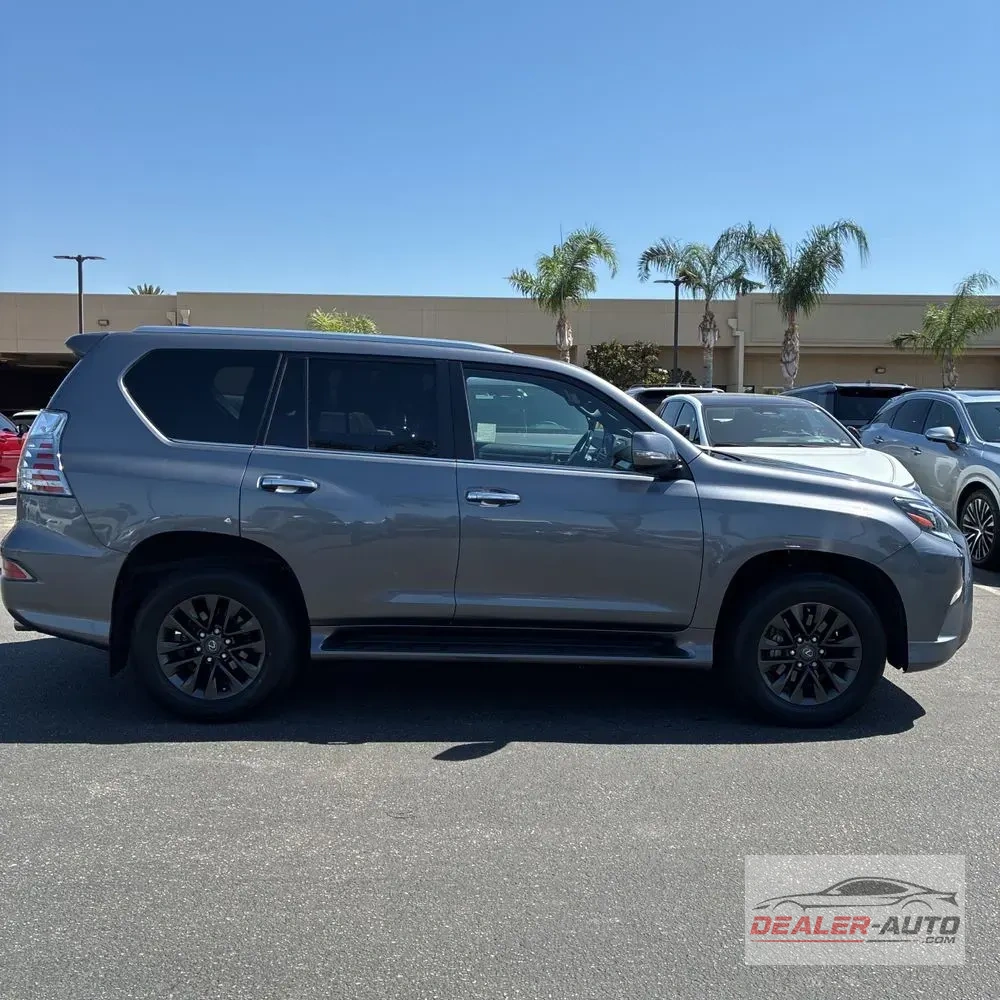 2023 Lexus GX 460 Base