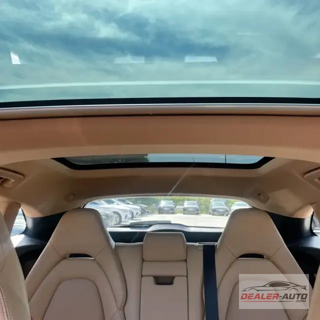 2018 Porsche Panamera 4S Sport Turismo