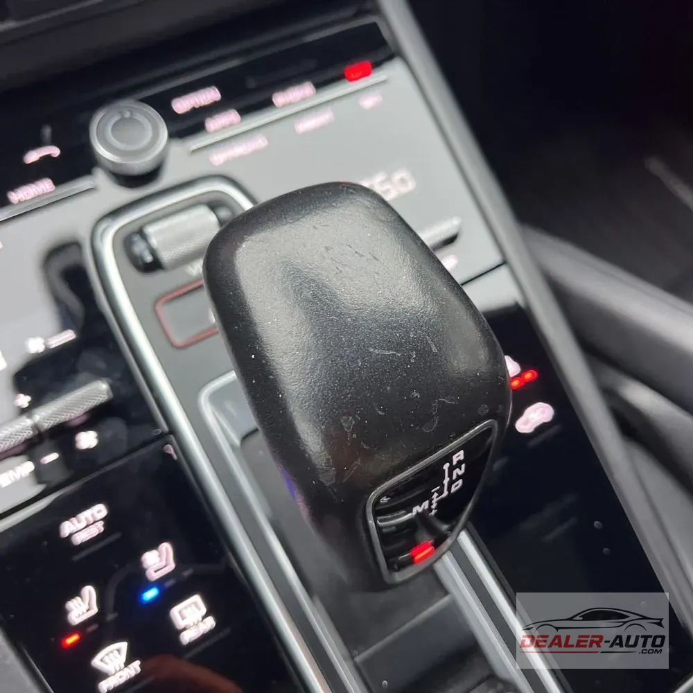 2021 Porsche Cayenne GTS