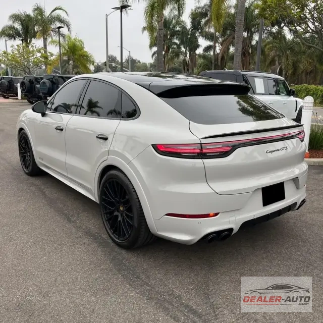 2021 Porsche Cayenne GTS