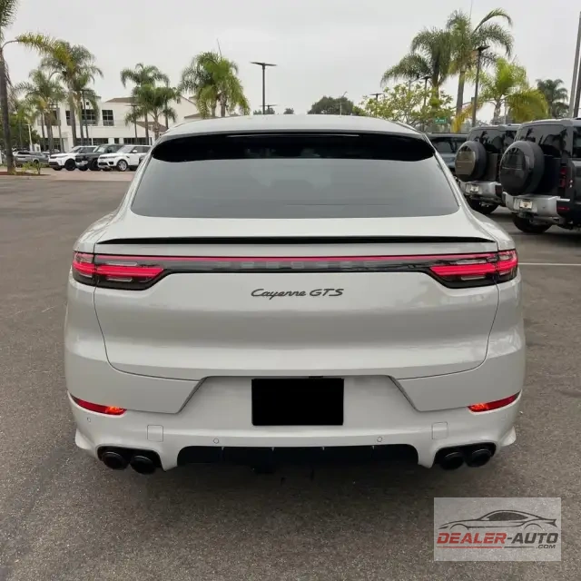 2021 Porsche Cayenne GTS