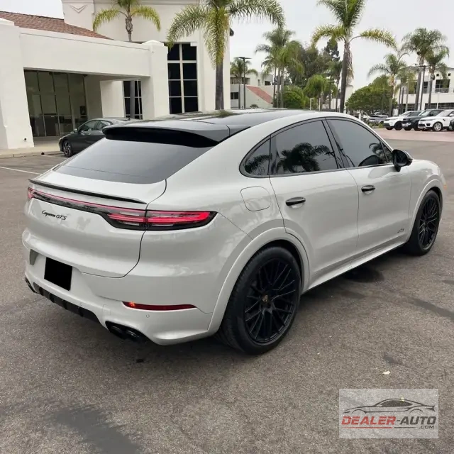 2021 Porsche Cayenne GTS