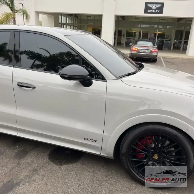 2021 Porsche Cayenne GTS