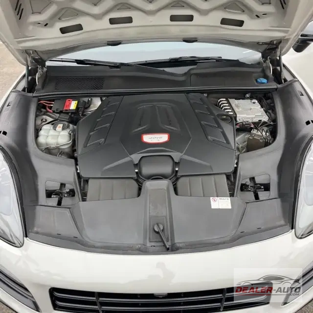 2021 Porsche Cayenne GTS