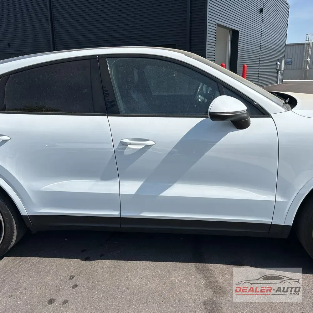 2022 Porsche Cayenne Coupe