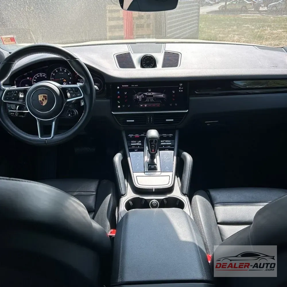 2022 Porsche Cayenne Coupe