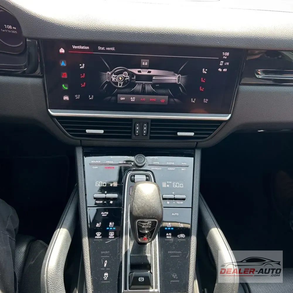 2022 Porsche Cayenne Coupe