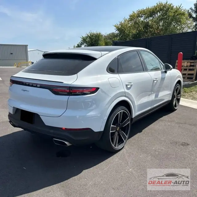 2022 Porsche Cayenne Coupe