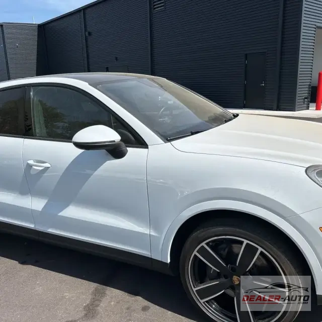 2022 Porsche Cayenne Coupe