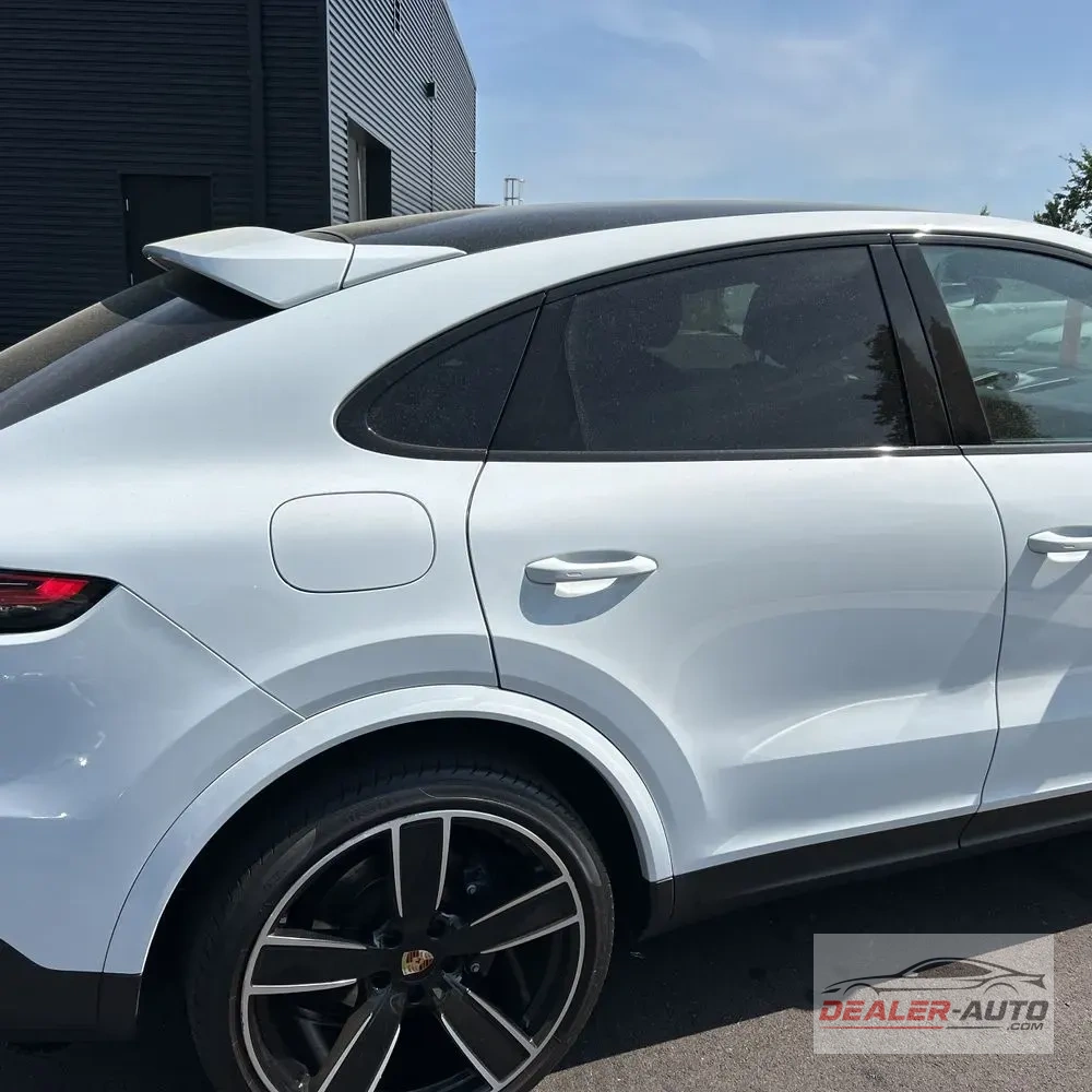 2022 Porsche Cayenne Coupe
