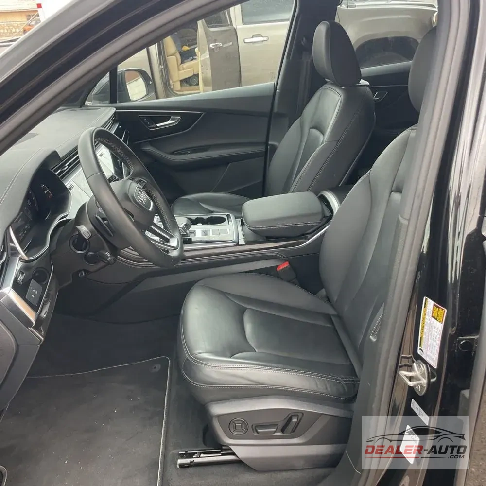 2025 Audi Q7 Premium Plus 55