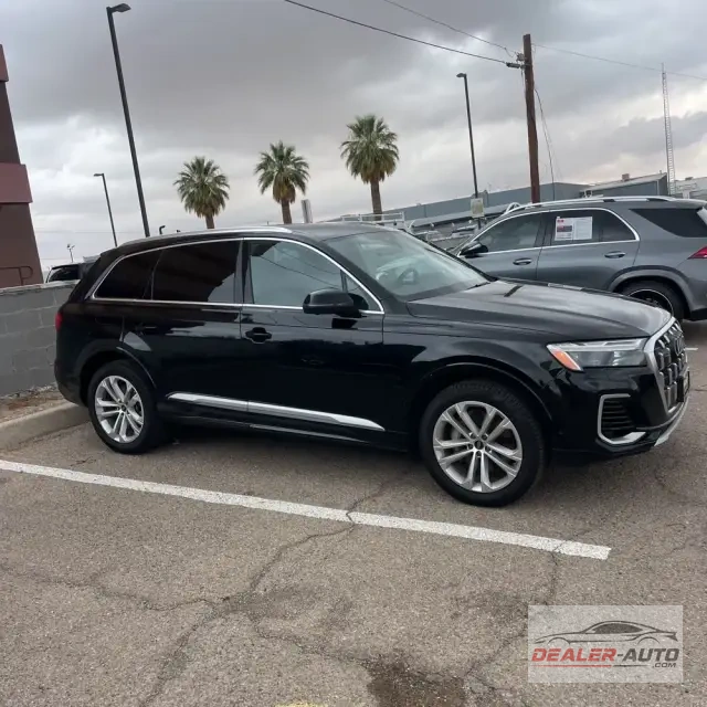 2025 Audi Q7 Premium Plus 55