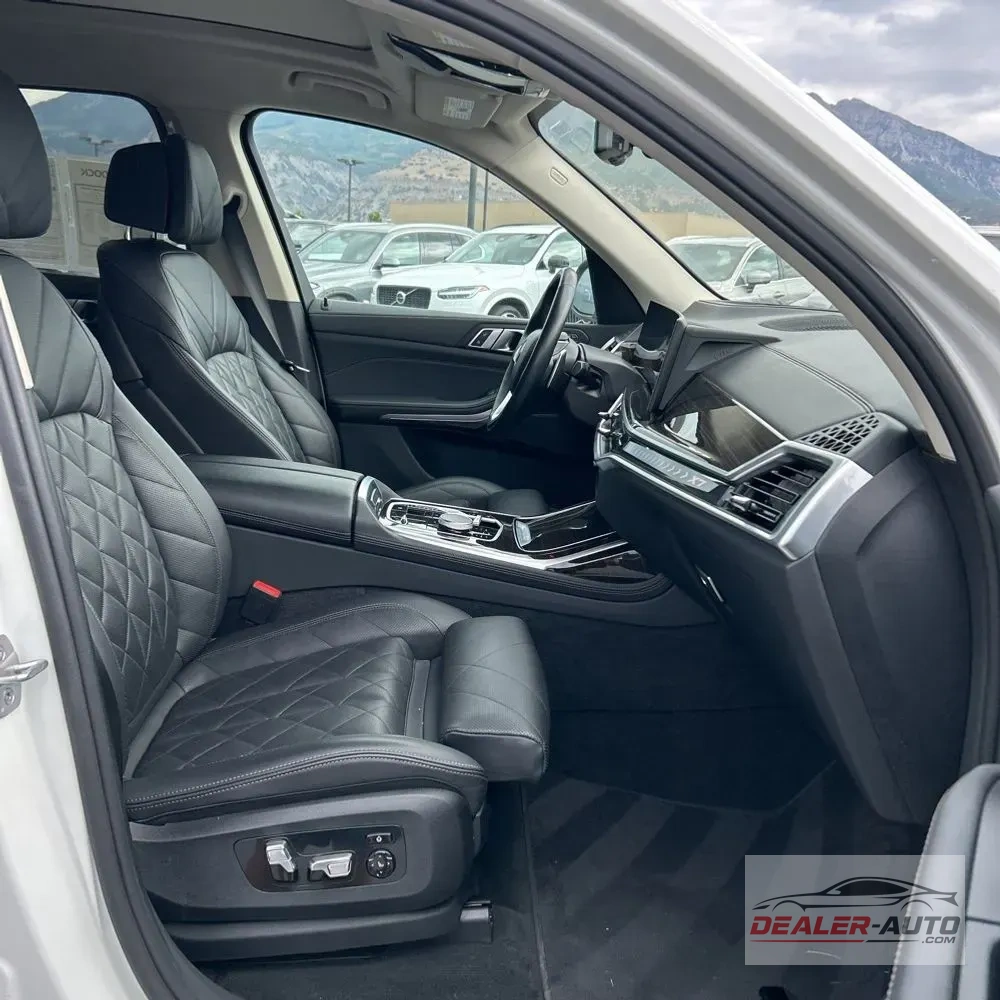 2024 BMW X7 XDrive40i