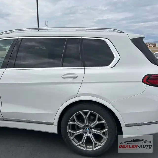 2024 BMW X7 XDrive40i