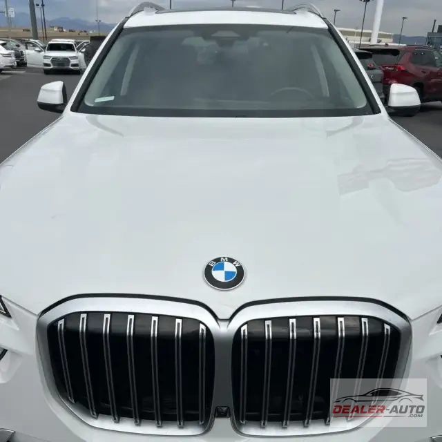 2024 BMW X7 XDrive40i