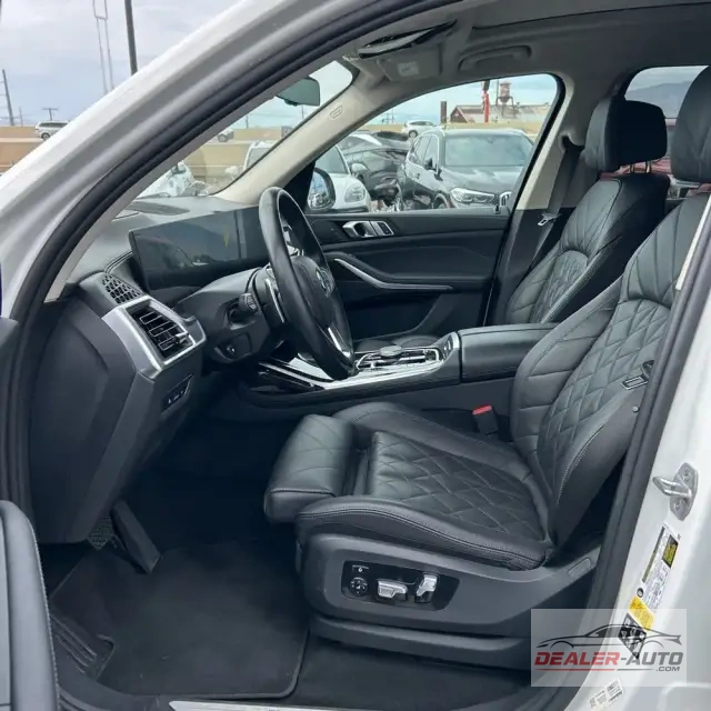 2024 BMW X7 XDrive40i