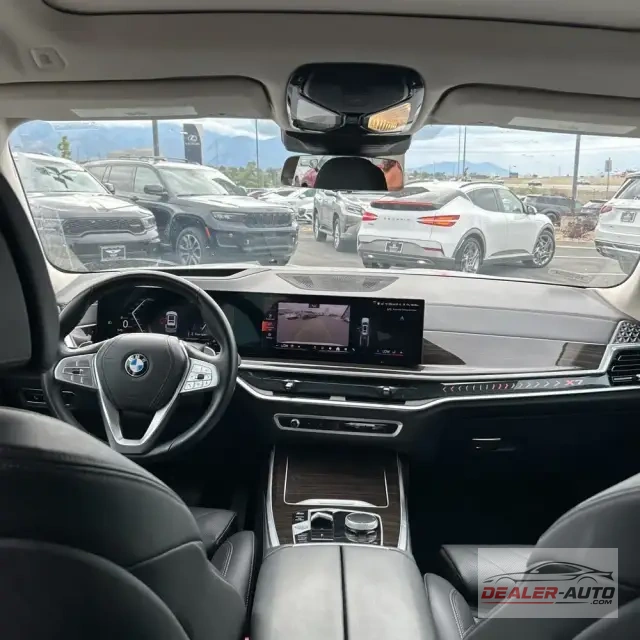 2024 BMW X7 XDrive40i