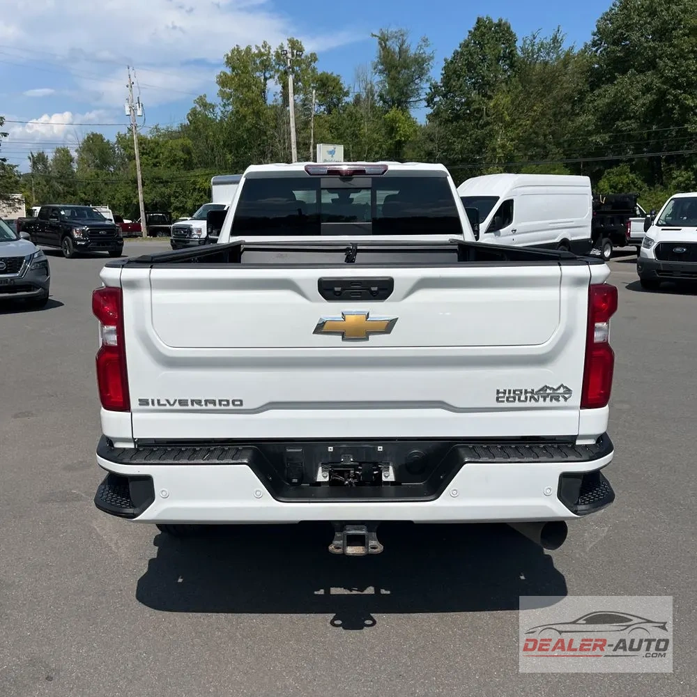 2022 Chevrolet Silverado 2500 High Country