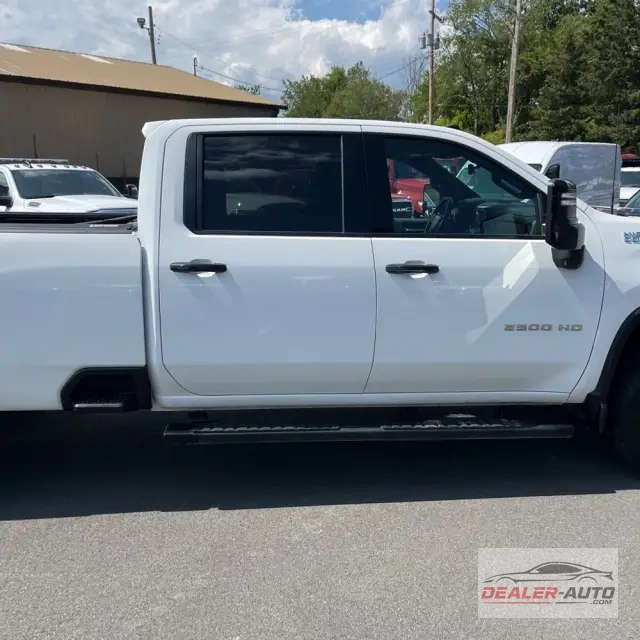 2022 Chevrolet Silverado 2500 High Country