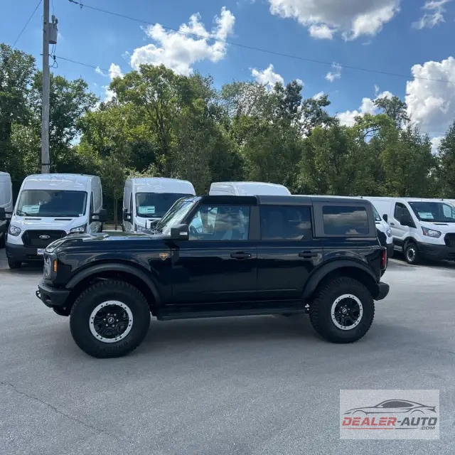 2024 Ford Bronco Badlands
