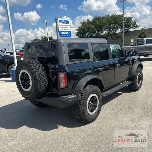 2024 Ford Bronco Badlands