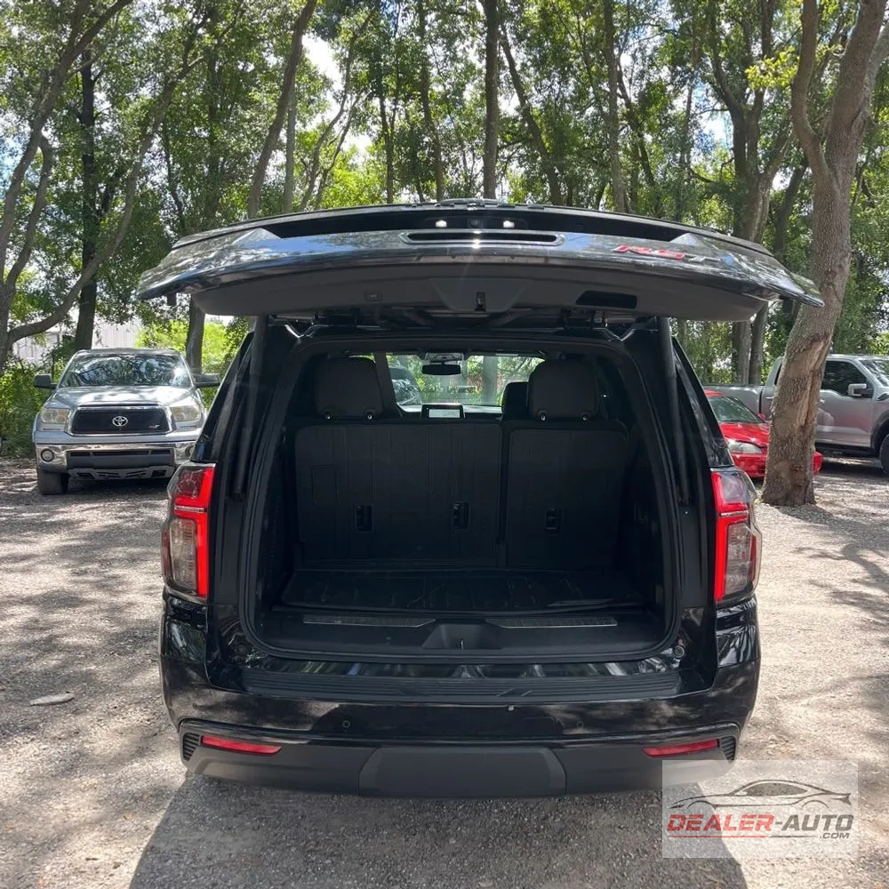 2023 Chevrolet Tahoe RST