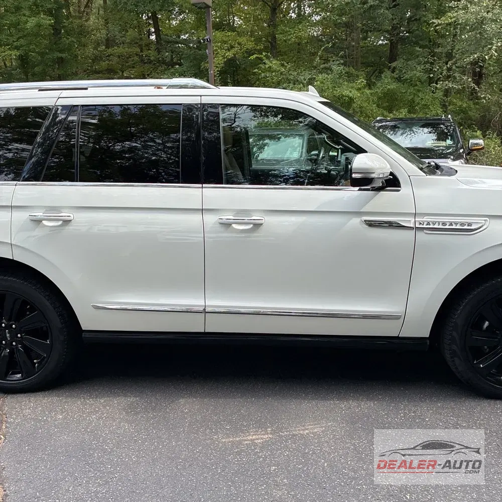 2022 Lincoln Navigator Reserve