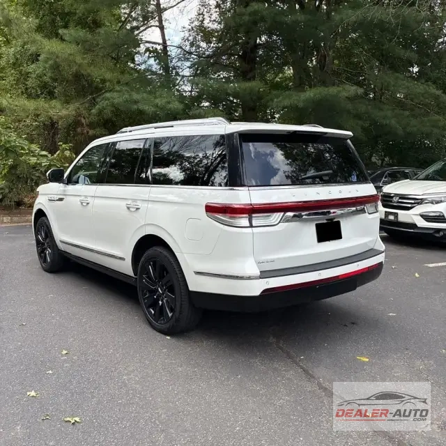 2022 Lincoln Navigator Reserve