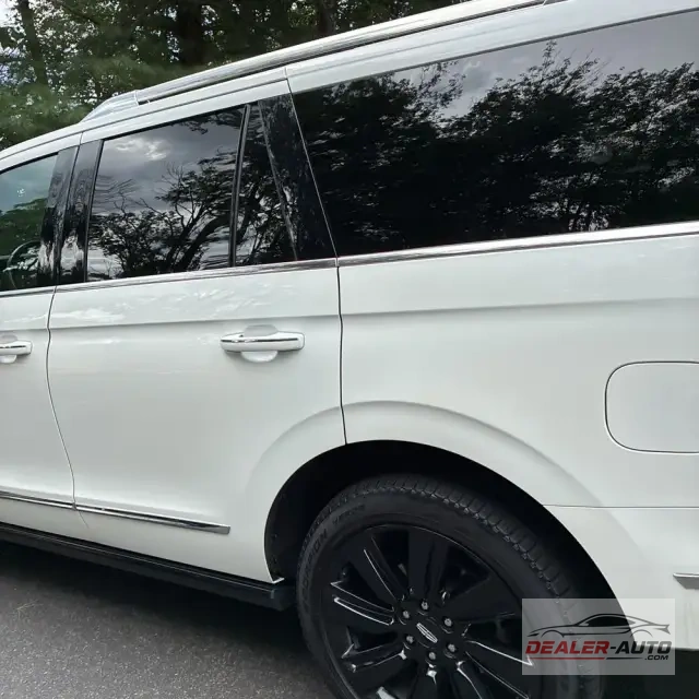 2022 Lincoln Navigator Reserve