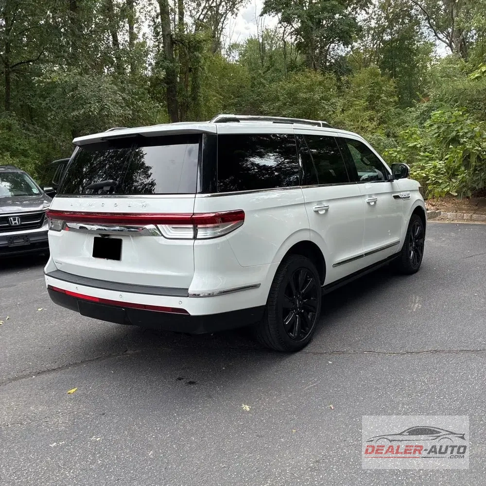 2022 Lincoln Navigator Reserve