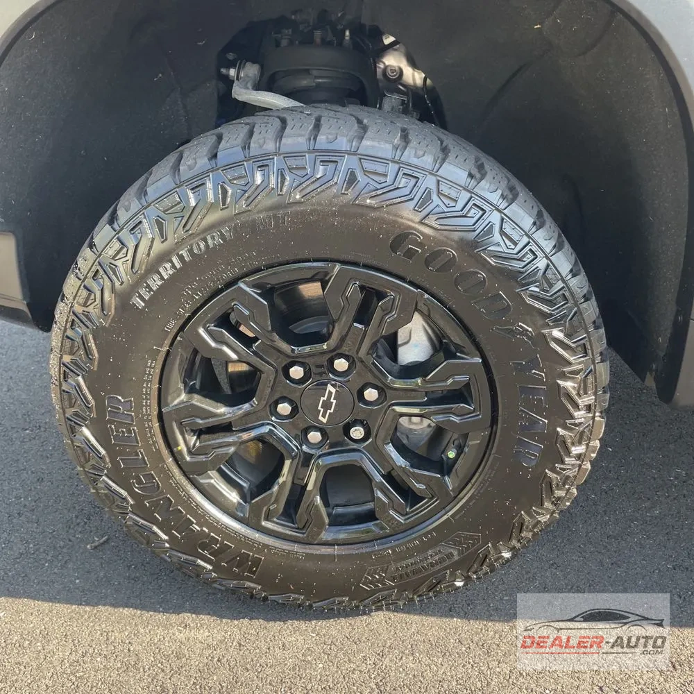 2023 Chevrolet Silverado 1500 ZR2