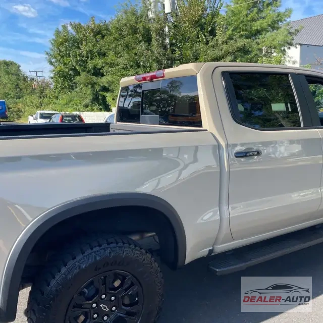 2023 Chevrolet Silverado 1500 ZR2