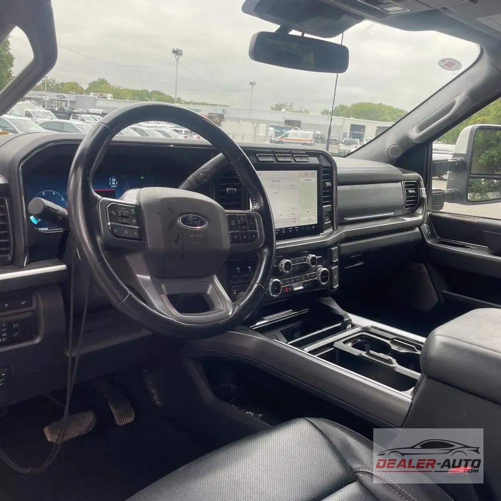 2023 Ford F-250 Super Duty Lariat