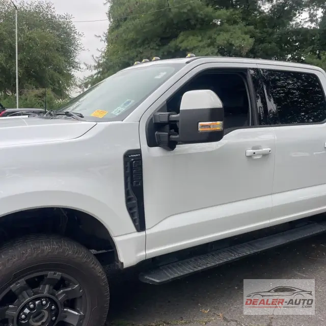 2023 Ford F-250 Super Duty Lariat