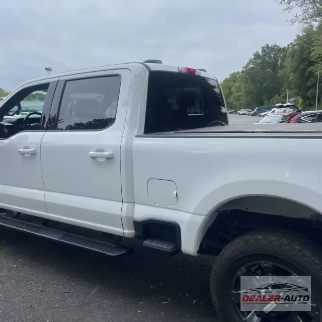 2023 Ford F-250 Super Duty Lariat