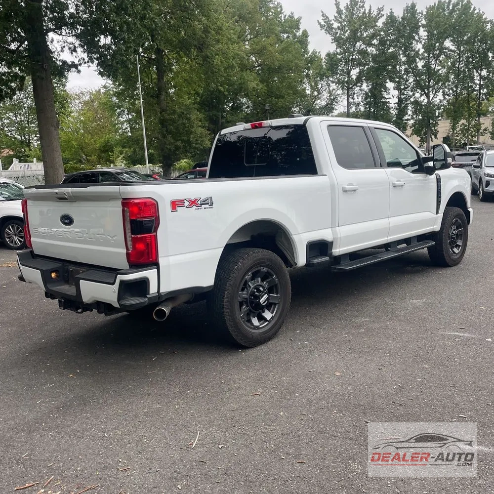 2023 Ford F-250 Super Duty Lariat