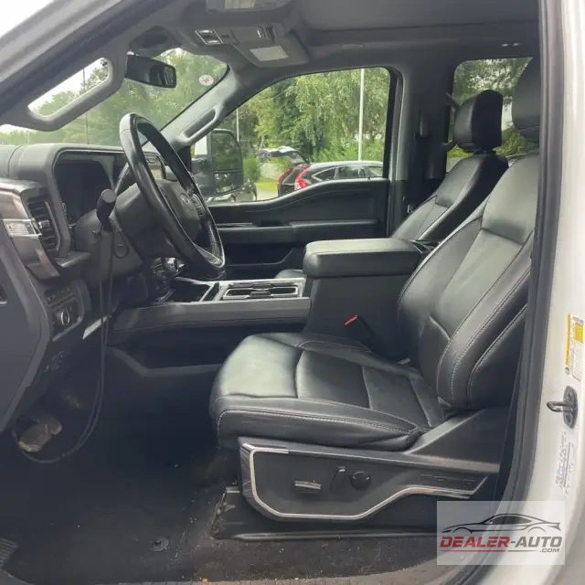 2023 Ford F-250 Super Duty Lariat