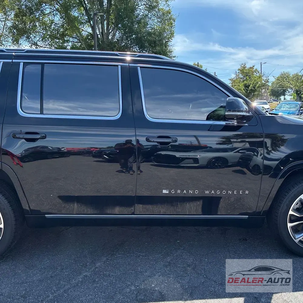 2022 Jeep Grand Wagoneer Series III