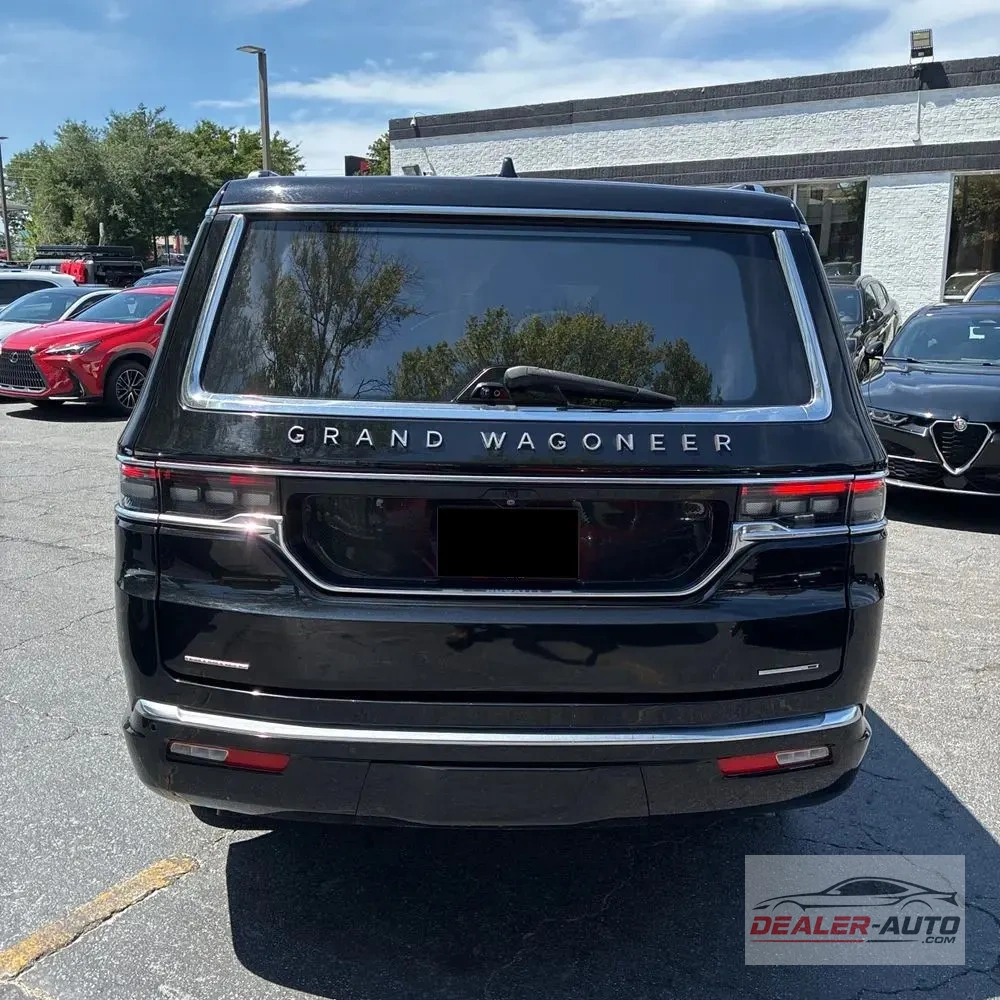 2022 Jeep Grand Wagoneer Series III