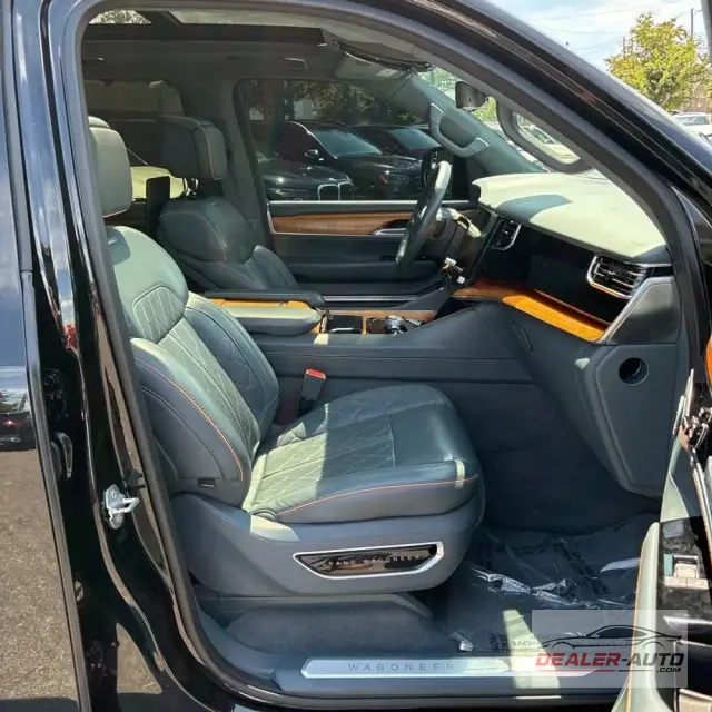 2022 Jeep Grand Wagoneer Series III