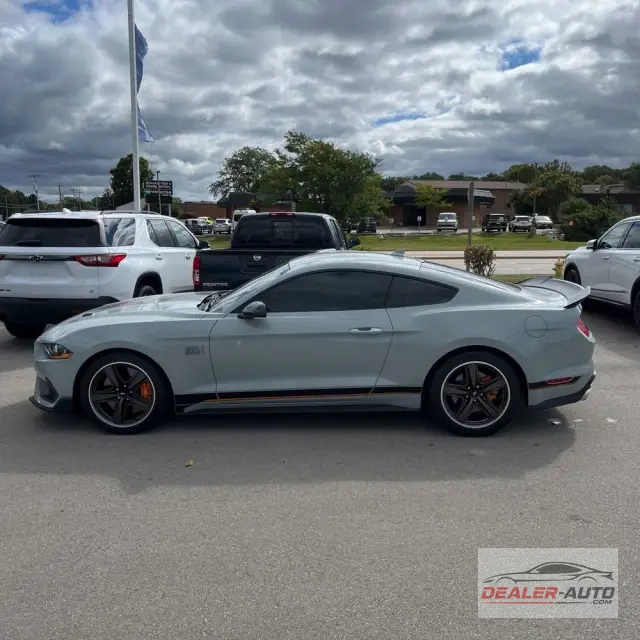 2022 Ford Mustang Mach 1