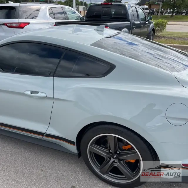 2022 Ford Mustang Mach 1