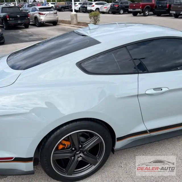 2022 Ford Mustang Mach 1