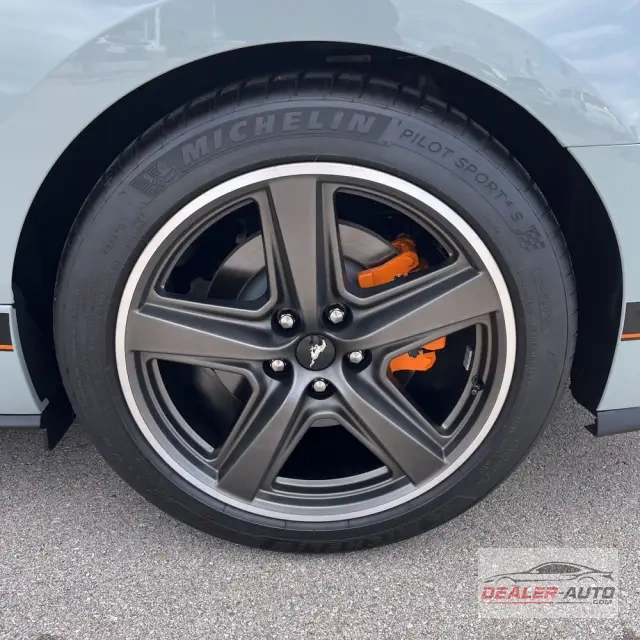 2022 Ford Mustang Mach 1