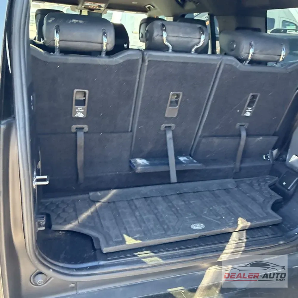 2023 Land Rover Defender 130 X